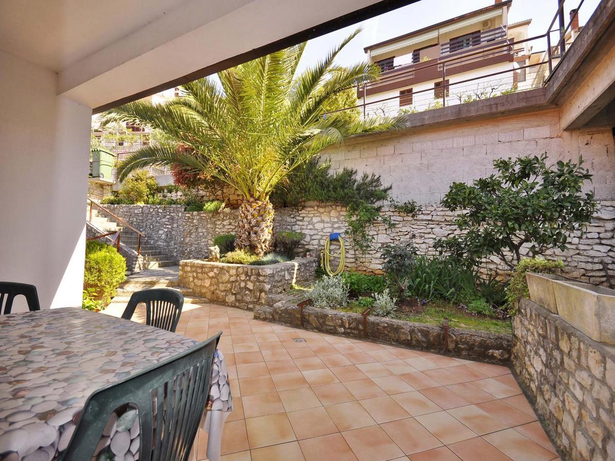 Apartment Bruna 653
